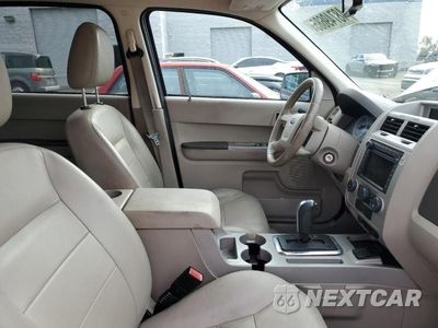 Zdjęcie 7 z 13 samochodu: 2008 FORD ESCAPE HEV VIN:1FMCU59H38KC90088 - miniatura