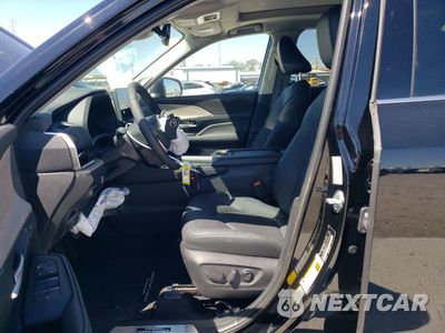 Zdjęcie 7 z 15 samochodu: 2025 TOYOTA GRAND HIGHLANDER LE VIN:5TDAAAB55SS074949 - miniatura