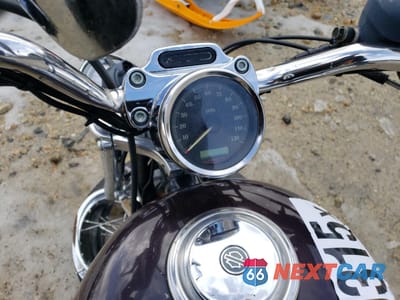 Zdjęcie 7 z 9 samochodu: 2005 HARLEY-DAVIDSON XL1200 C VIN:1HD1CGP125K444039 - miniatura