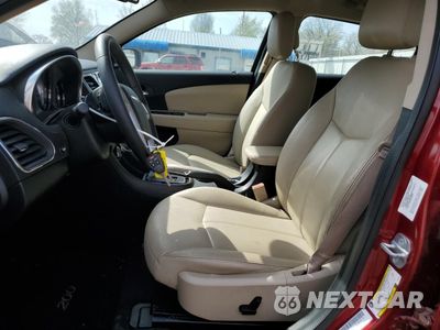 Zdjęcie 7 z 12 samochodu: 2013 CHRYSLER 200 LIMITED VIN:1C3CCBCG5DN588001 - miniatura