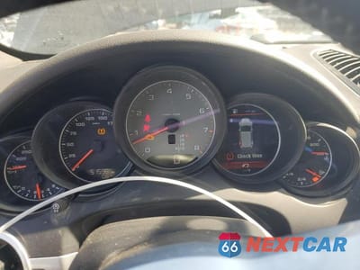 Zdjęcie 9 z 13 samochodu: 2016 PORSCHE CAYENNE S VIN:WP1AB2A27GLA93861 - miniatura