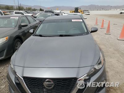 Piąte zdjęcie samochodu w środku: 2020 NISSAN ALTIMA S VIN:1N4BL4BV9LC246165 - miniatura