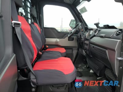 Piąte zdjęcie samochodu w środku: 2024 POLARIS RANGER XD 1500 NORTHSTAR EDITION ULTIMATE VIN:3NSXAW1R2RM121813 - miniatura