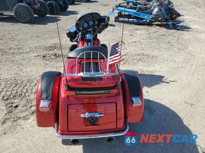 Zdjęcie 6 z 9 samochodu: 2012 HARLEY-DAVIDSON FLHTCUTG TRI GLIDE ULTRA CLASSIC VIN:1HD1MAM14CB856233 - miniatura