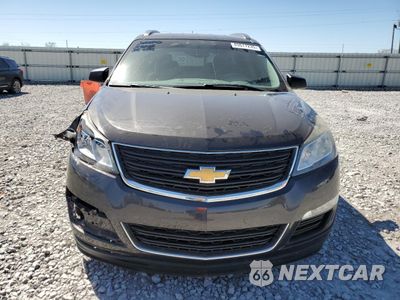 Piąte zdjęcie samochodu w środku: 2017 CHEVROLET TRAVERSE LS VIN:1GNKRFED8HJ149752 - miniatura