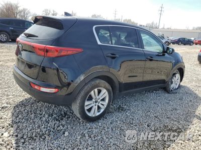 Trzecie zdjęcie samochodu z tyłu: 2018 KIA SPORTAGE LX VIN:KNDPMCAC0J7464265 - miniatura