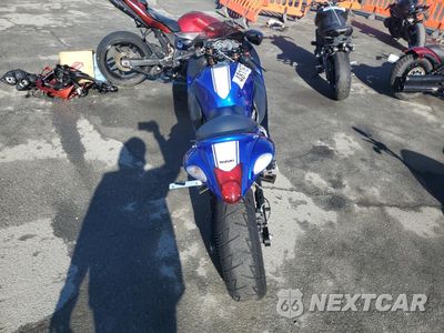 Zdjęcie 6 z 10 samochodu: 2017 SUZUKI GSX1300 RA VIN:JS1GX72B0H2100742 - miniatura