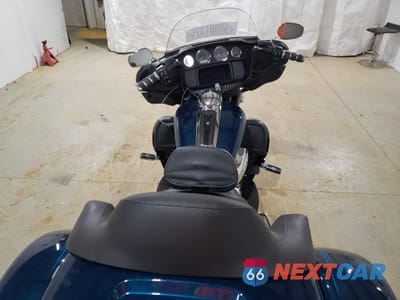 Zdjęcie 6 z 10 samochodu: 2020 HARLEY-DAVIDSON FLHTCUTG VIN:1HD1MAF12LB856793 - miniatura