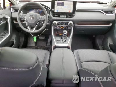 Zdjęcie 8 z 13 samochodu: 2025 TOYOTA RAV4 LIMITED VIN:JTMD6RFV1SD156034 - miniatura
