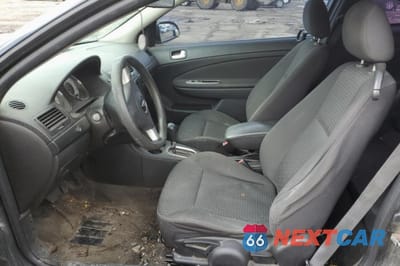 Zdjęcie 7 z 14 samochodu: 2008 PONTIAC G5 VIN:1G2AL18F087320744 - miniatura