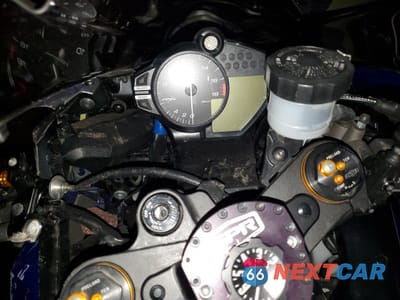 Zdjęcie 7 z 8 samochodu: 2017 YAMAHA YZFR6 C VIN:JYARJ28Y3HA001249 - miniatura