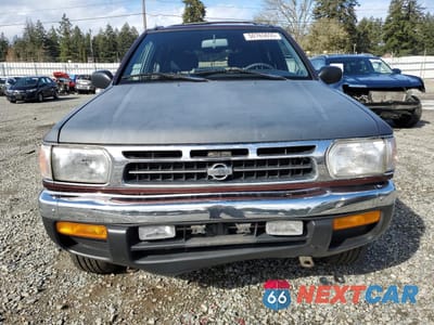 Piąte zdjęcie samochodu w środku: 1999 NISSAN PATHFINDER LE VIN:JN8AR05Y0XW299137 - miniatura