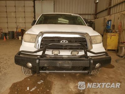 Piąte zdjęcie samochodu w środku: 2007 TOYOTA TUNDRA CREWMAX SR5 VIN:5TFDV54147X031868 - miniatura