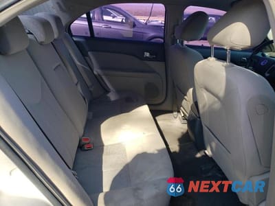 Zdjęcie 10 z 12 samochodu: 2010 MERCURY MILAN VIN:3MEHM0HA8AR642325 - miniatura