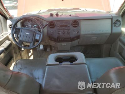 Zdjęcie 8 z 14 samochodu: 2008 FORD F250 SUPER DUTY VIN:1FTSX21558EE20054 - miniatura