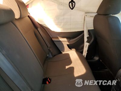 Zdjęcie 10 z 12 samochodu: 2016 VOLKSWAGEN JETTA SE VIN:3VWD67AJ8GM242412 - miniatura
