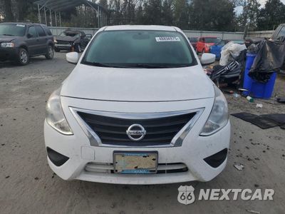 Piąte zdjęcie samochodu w środku: 2018 NISSAN VERSA S VIN:3N1CN7AP6JL836566 - miniatura