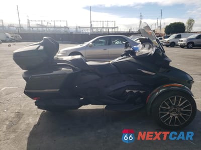2023 CAN-AM SPYDER ROADSTER RT 2BXNBDD27PV005593 - główne zdjęcie licytacji z USA - miniatura