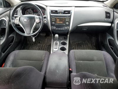 Zdjęcie 8 z 12 samochodu: 2013 NISSAN ALTIMA 2.5 VIN:1N4AL3AP3DN487766 - miniatura