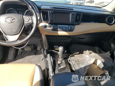 Zdjęcie 8 z 13 samochodu: 2018 TOYOTA RAV4 LIMITED VIN:JTMYFREV0JJ736734 - miniatura