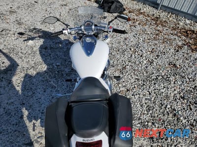 Zdjęcie 6 z 9 samochodu: 2015 SUZUKI VZ1500 VIN:JS1VY55A2F2100119 - miniatura