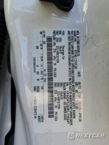 Zdjęcie 12 z 12 samochodu: 2014 FORD FOCUS TITANIUM VIN:1FADP3J22EL135247 - miniatura