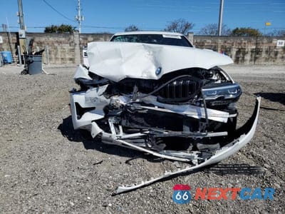 Piąte zdjęcie samochodu w środku: 2022 BMW 330I VIN:3MW5R1J03N8C42596 - miniatura