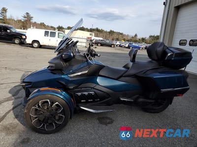 Trzecie zdjęcie samochodu z tyłu: 2020 CAN-AM SPYDER ROADSTER RT VIN:2BXNBDD2XLV000348 - miniatura