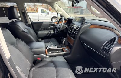 Piąte zdjęcie samochodu w środku: 2023 NISSAN ARMADA SL VIN:JN8AY2BA5P9402590 - miniatura