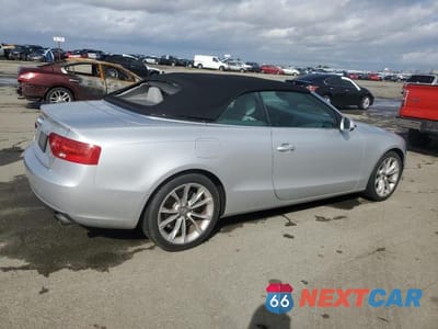Trzecie zdjęcie samochodu z tyłu: 2014 AUDI A5 PREMIUM PLUS VIN:WAULFAFH1EN003625 - miniatura