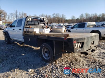 Drugie zdjęcie samochodu z przodu: 2019 RAM 5500 VIN:3C7WRNFL5KG550195 - miniatura