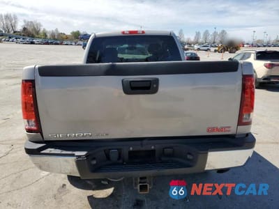 Zdjęcie 6 z 12 samochodu: 2008 GMC SIERRA K2500 HEAVY DUTY VIN:1GTHK29K48E138099 - miniatura