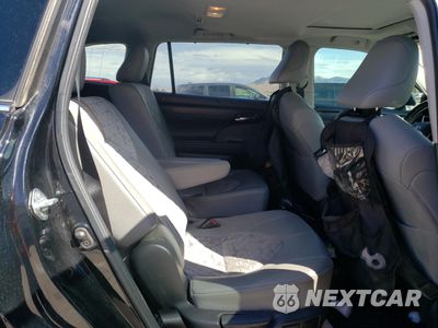Zdjęcie 10 z 12 samochodu: 2022 TOYOTA HIGHLANDER HYBRID XLE VIN:5TDAARAH7NS511770 - miniatura