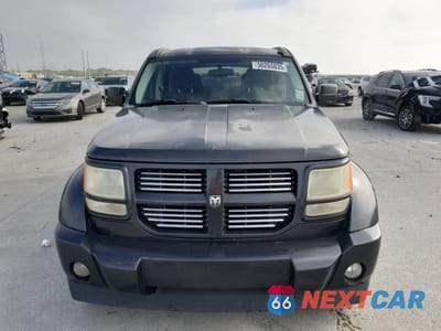 Piąte zdjęcie samochodu w środku: 2011 DODGE NITRO HEAT VIN:1D4PT4GK2BW576387 - miniatura