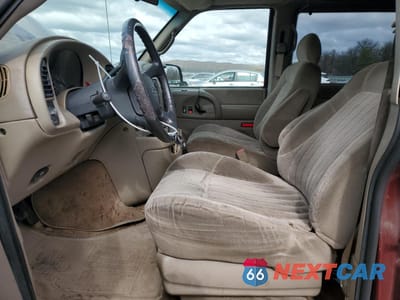 Zdjęcie 7 z 13 samochodu: 2003 CHEVROLET ASTRO VIN:1GNEL19XX3B114798 - miniatura