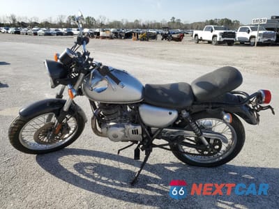 Trzecie zdjęcie samochodu z tyłu: 2013 SUZUKI TU250 X VIN:JS1NJ4CA5D2100405 - miniatura