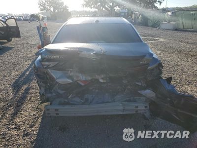 Zdjęcie 6 z 14 samochodu: 2021 NISSAN SENTRA SV VIN:3N1AB8CV2MY317507 - miniatura