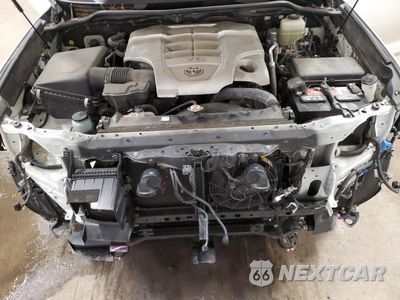 Zdjęcie 14 z 17 samochodu: 2020 TOYOTA LAND CRUISER VX-R VIN:JTMCY7AJ0L4089992 - miniatura
