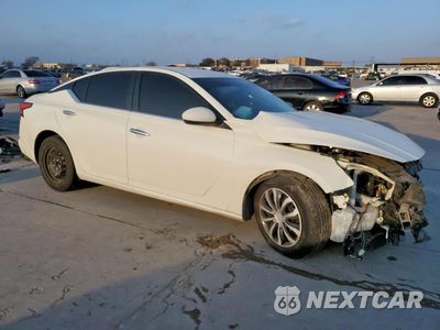 Czwarte zdjęcie samochodu z boku: 2020 NISSAN ALTIMA S VIN:1N4BL4BV4LC241309 - miniatura