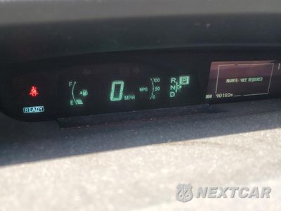 Zdjęcie 9 z 12 samochodu: 2012 TOYOTA PRIUS VIN:JTDKN3DU2C1508624 - miniatura