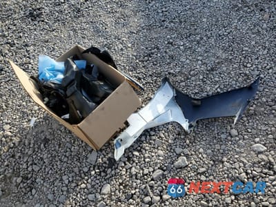 Zdjęcie 9 z 11 samochodu: 2024 SUZUKI GSX-R750 VIN:JS1GR7MA6R7101333 - miniatura