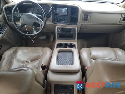 Zdjęcie 8 z 13 samochodu: 2005 CHEVROLET SILVERADO K3500 VIN:1GCJK33215F866291 - miniatura
