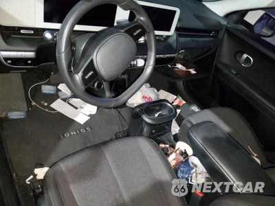 Zdjęcie 8 z 13 samochodu: 2023 HYUNDAI IONIQ 5 SE VIN:KM8KM4AE2PU125353 - miniatura