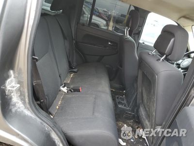 Zdjęcie 10 z 12 samochodu: 2012 JEEP LIBERTY SPORT VIN:1C4PJMAK1CW146573 - miniatura
