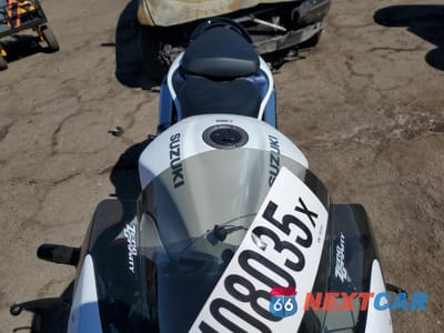 Piąte zdjęcie samochodu w środku: 2022 SUZUKI GSX1300 RR VIN:JS1EJ11B1N7101324 - miniatura
