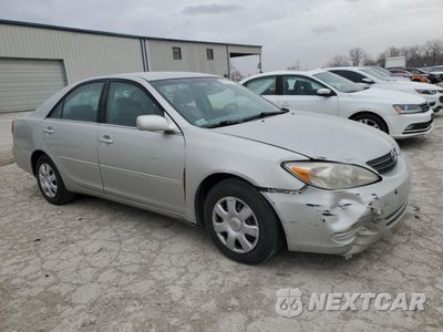 Czwarte zdjęcie samochodu z boku: 2004 TOYOTA CAMRY LE VIN:4T1BE32K44U274208 - miniatura