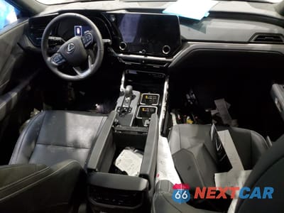 Zdjęcie 8 z 14 samochodu: 2024 LEXUS TX 350 BASE VIN:5TDAAAB65RS010168 - miniatura