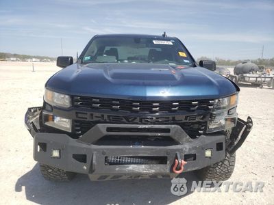 Piąte zdjęcie samochodu w środku: 2019 CHEVROLET SILVERADO K1500 TRAIL BOSS CUSTOM VIN:1GCRYCEF3KZ262219 - miniatura