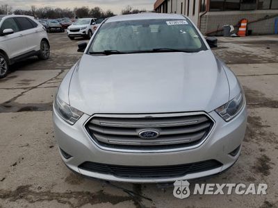 Piąte zdjęcie samochodu w środku: 2013 FORD TAURUS SE VIN:1FAHP2D9XDG159484 - miniatura