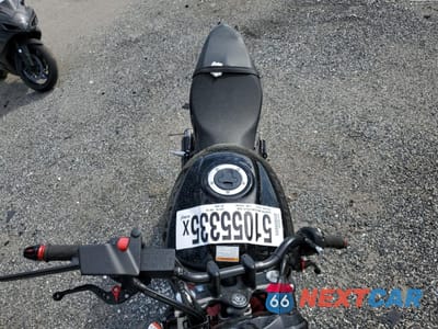 Piąte zdjęcie samochodu w środku: 2018 SUZUKI SV650 VIN:JS1VP55A5J2100238 - miniatura